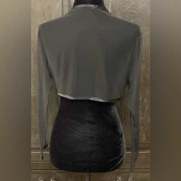 Vintage Mesh cropped longsleeves blk jacket - size Small - Picture 3 of 9